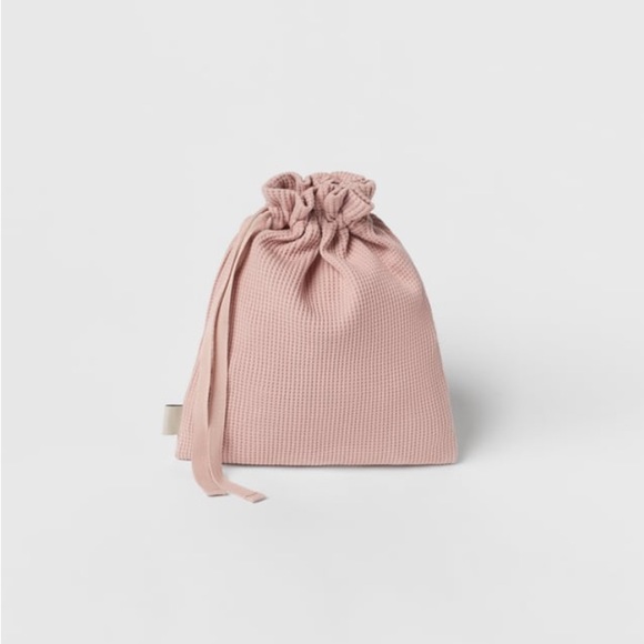 NWT Zara Size 12 toddler pink waffle knit slippers with matching bag - Picture 6 of 6